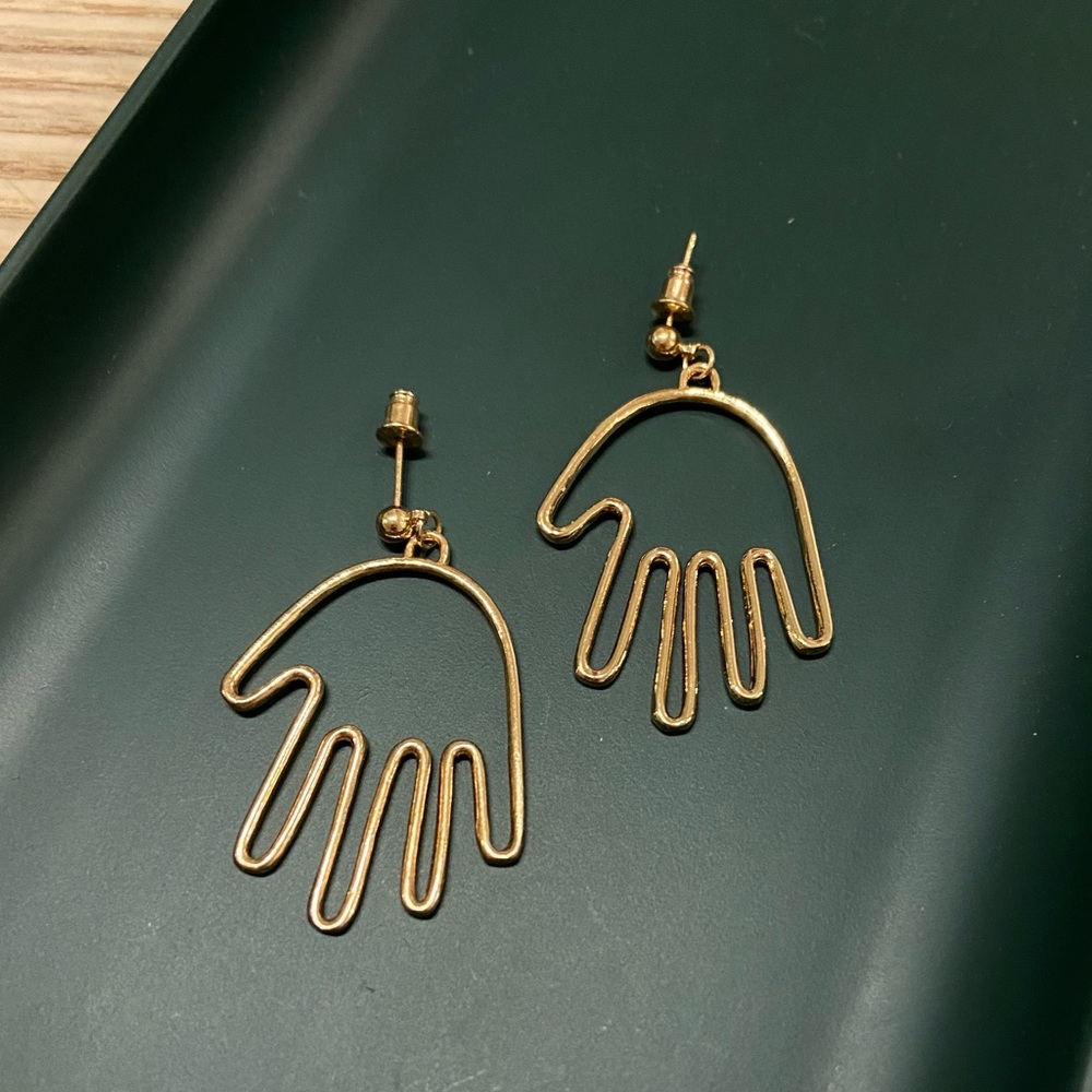 Gold Coast Hand earrings
